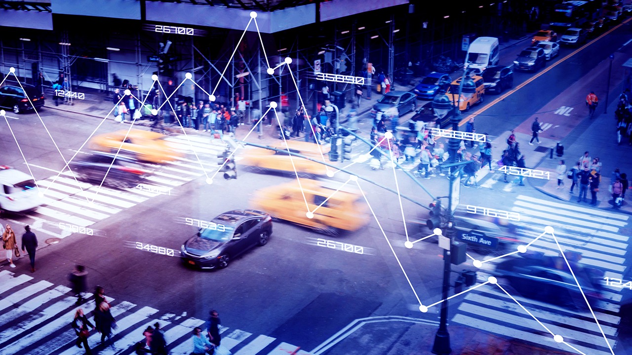 Reducing Traffic Violations - Video Analytics for Illegal Turns at Intersections